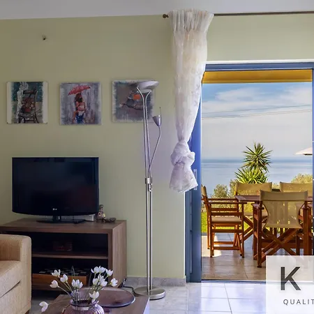 Tatil Evi Mare With Infinite Sea Views! Plateies