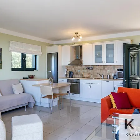 Mare With Infinite Sea Views! Vakantiehuis *